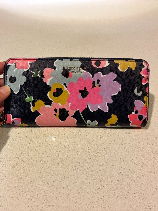 kate spade Handbags - Kate Spade Floral Wallet
